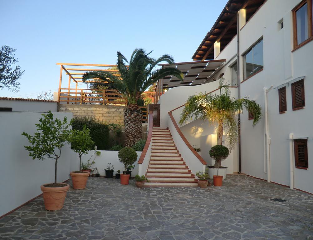 Mediterraneo Mare E Sole Marina di Palma Kültér fotó