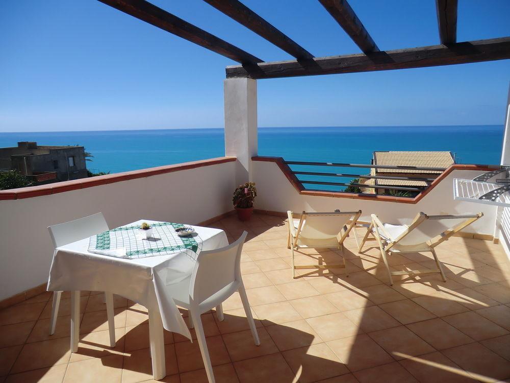 Mediterraneo Mare E Sole Marina di Palma Kültér fotó