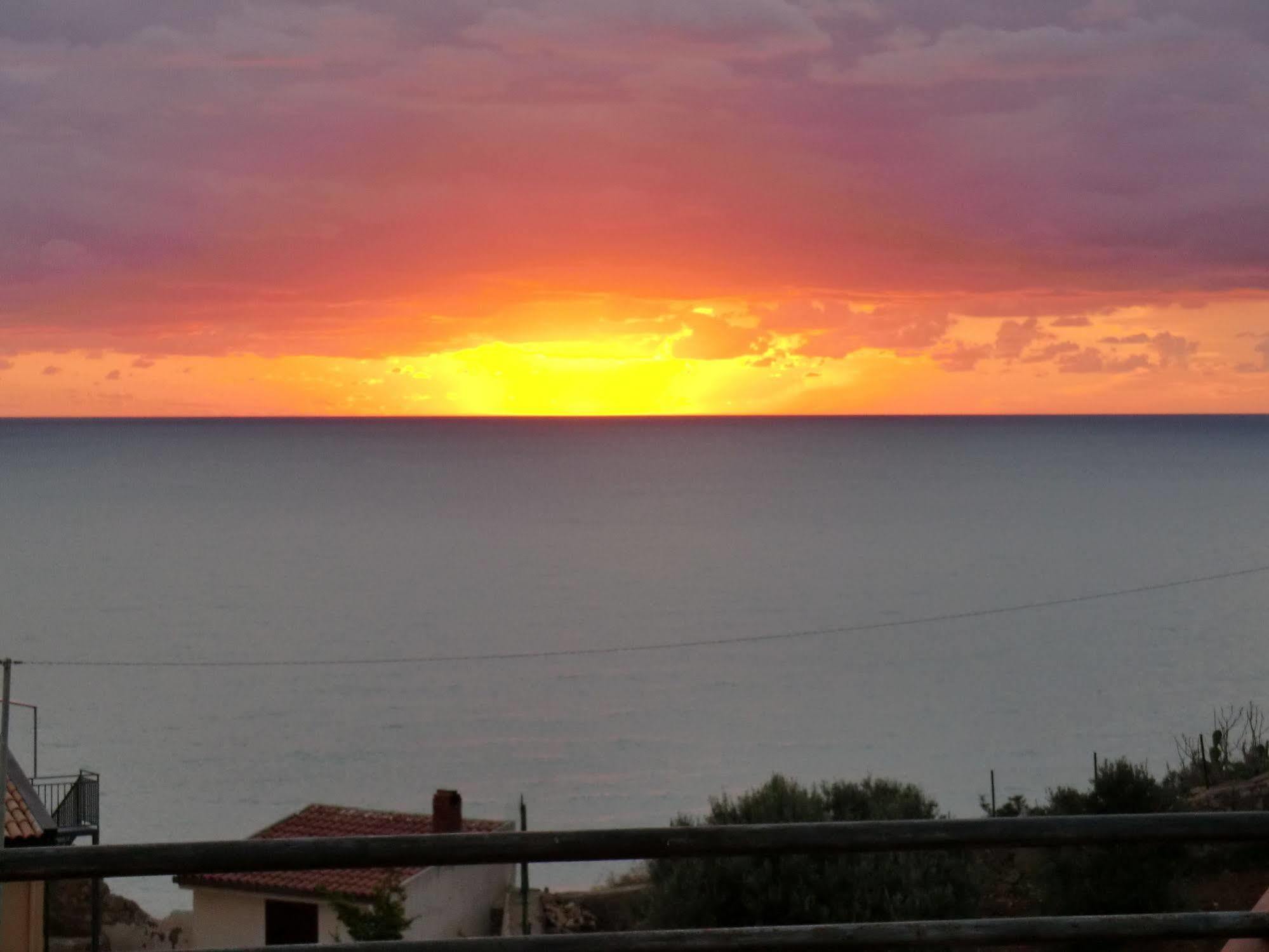 Mediterraneo Mare E Sole Marina di Palma Kültér fotó