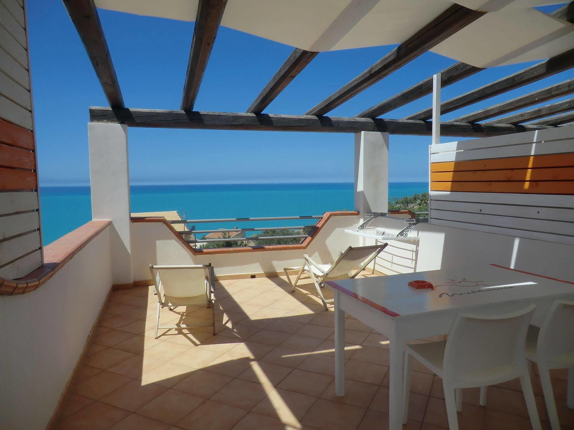 Mediterraneo Mare E Sole Marina di Palma Kültér fotó